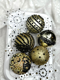 Black and Gold 12 Piece Ornament Set
