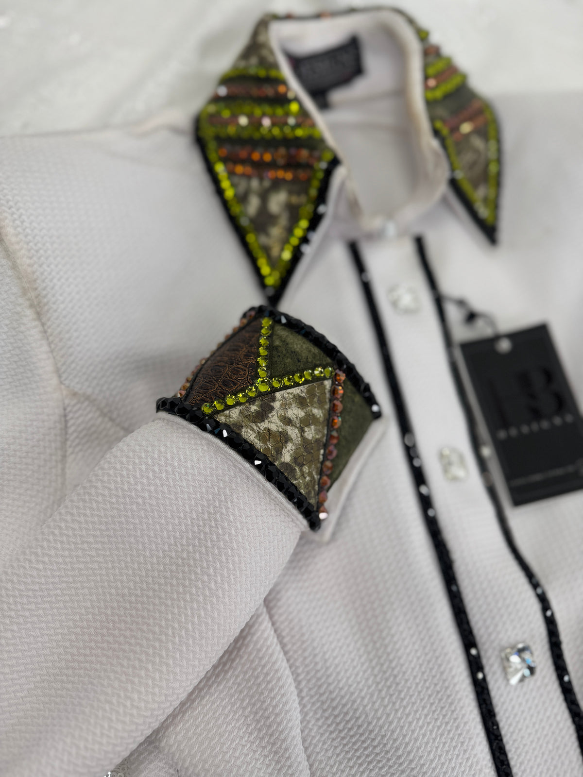 LUXE White, Olive and Whiskey Textured Bullet Spandex Day Shirt