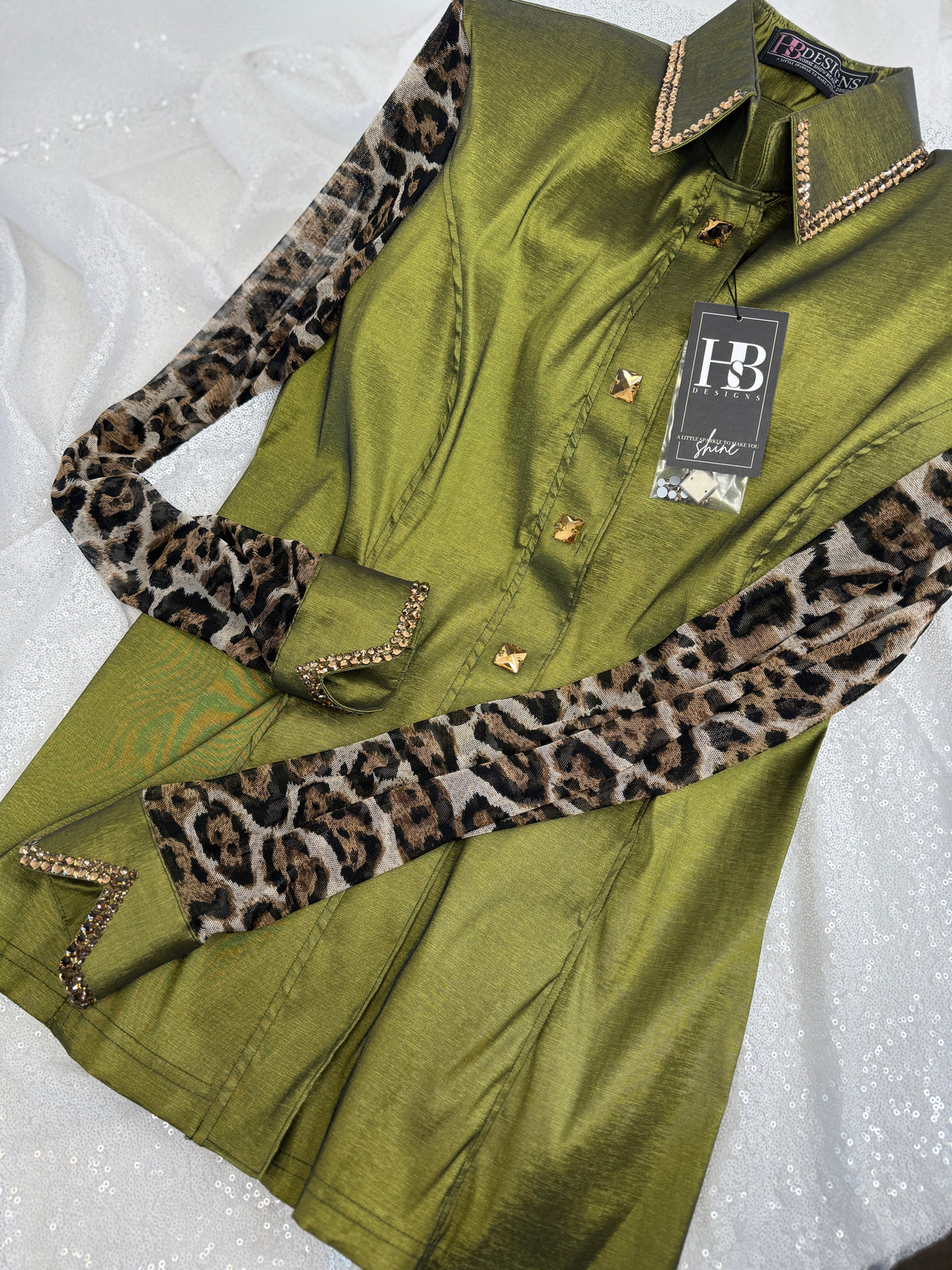 SIMPLY BREEZY Avocado Green w/ Leopard Stretch Taffeta Day Shirt 1350