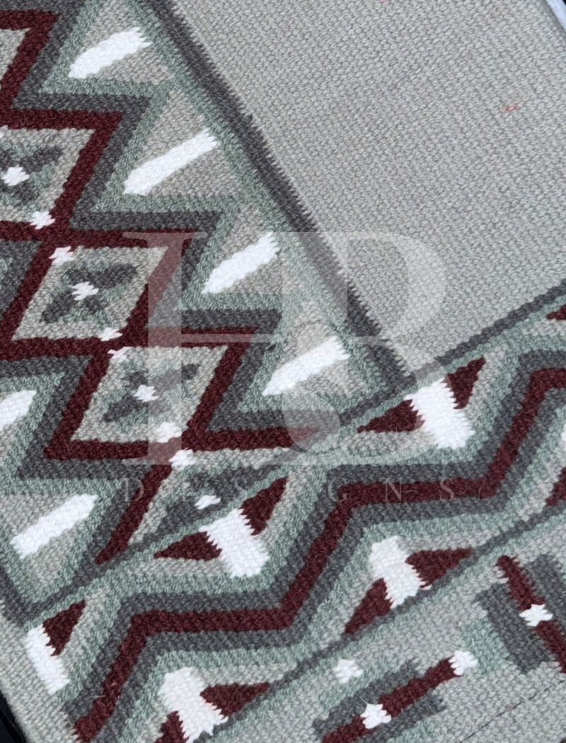 DAKOTA 1.0 Grey, Charcoal, Burgundy and White Premium Ranch Pad 1247