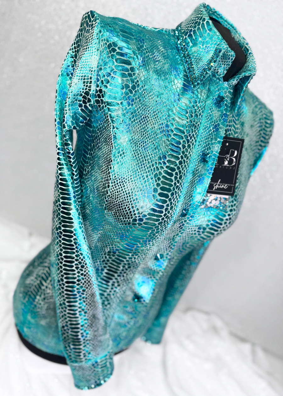 SIMPLY Seafoam Snakeskin Stretch Spandex Day Shirt 1057