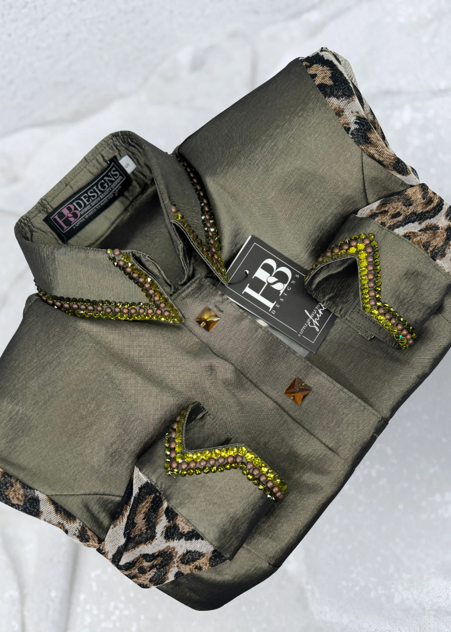 SIMPLY BREEZY Olive Grove w/ Leopard Stretch Taffeta Day Shirt 1132